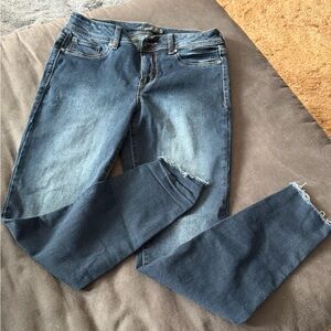 Maurices Dark Wash Mid Rise Jeggings Size Medium Reg